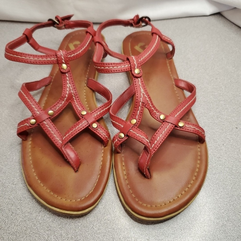 Report Strappy Gladiator Sandals Womens Sz 7 Studded Faux Leather Red Flat Shoes